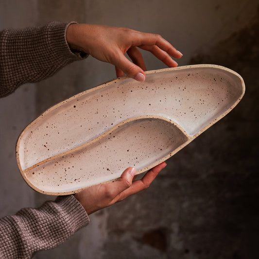 The twin dish